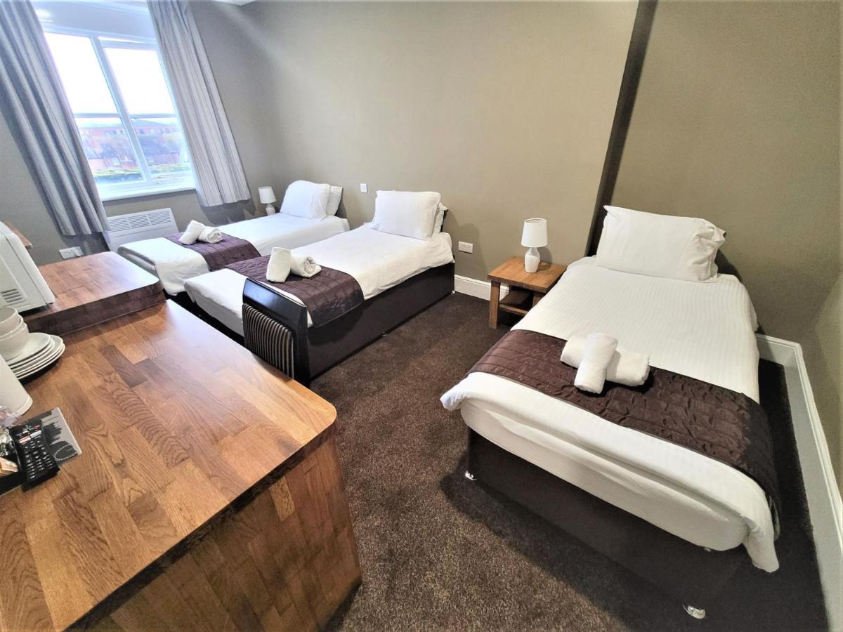 New County Hotel & Serviced Apartments By Roomsbooked Gloucester Exterior photo