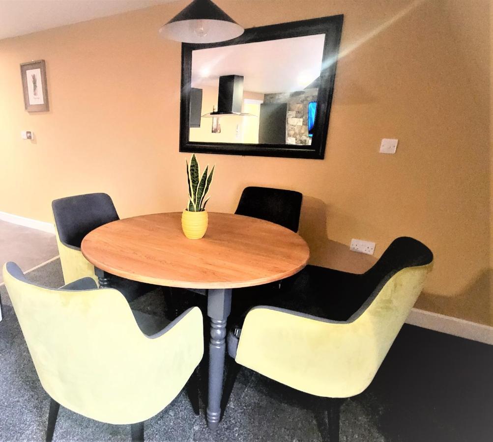New County Hotel & Serviced Apartments By Roomsbooked Gloucester Exterior photo