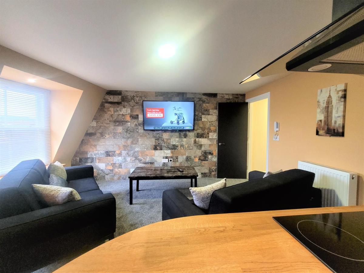New County Hotel & Serviced Apartments By Roomsbooked Gloucester Exterior photo