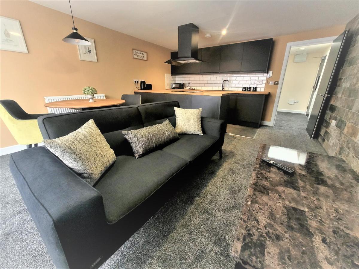 New County Hotel & Serviced Apartments By Roomsbooked Gloucester Exterior photo
