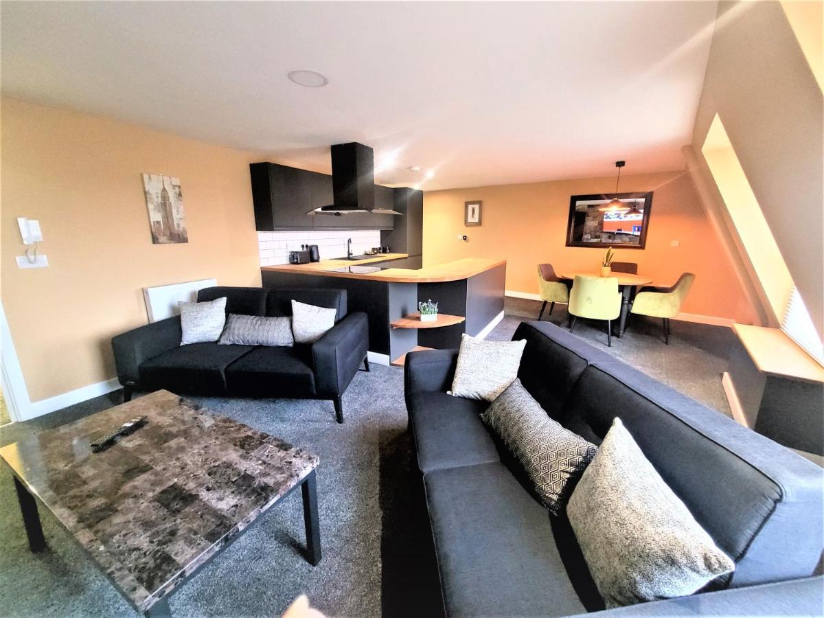 New County Hotel & Serviced Apartments By Roomsbooked Gloucester Exterior photo